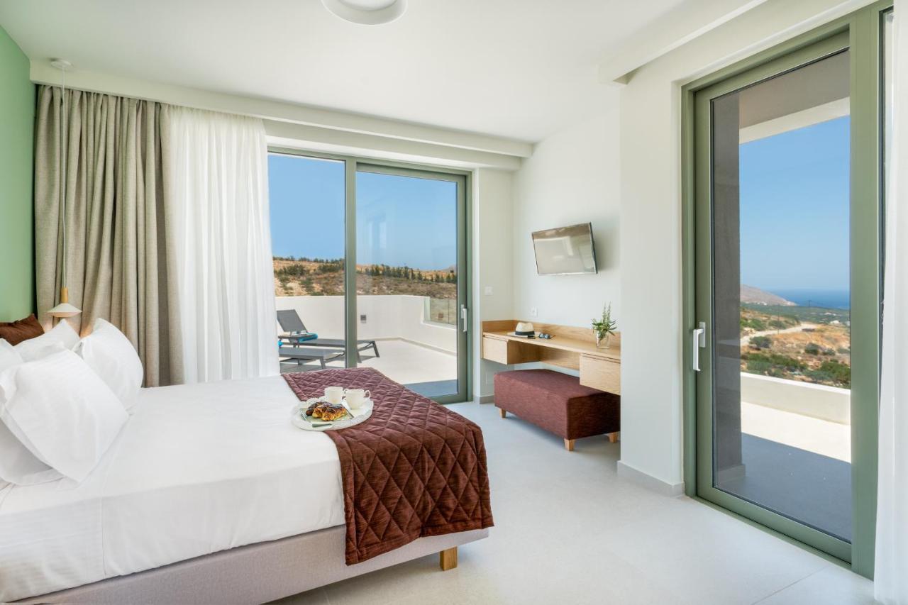 Luxurious Villa Cretan Aura With Private Heated Pool, Jacuzzi And Playroom Agios Ioannis  外观 照片