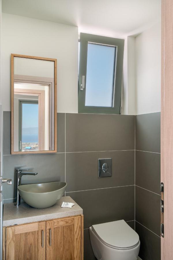 Luxurious Villa Cretan Aura With Private Heated Pool, Jacuzzi And Playroom Agios Ioannis  外观 照片